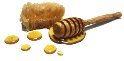 honeycomb honey dipper image